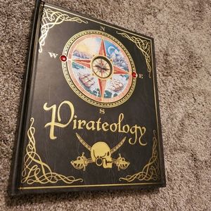 Pirateology: The Pirate Hunter's Companion (OlogiesAar Hoist the sails for a l